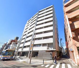 【外観】 | 総戸数３４戸、平成１８年１０月築、管理人は日勤勤務につき管理体制良好です♪