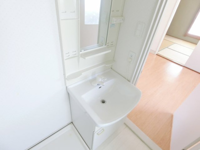 【独立洗面台】 | 五位ノ池グリーンハイツ | 独立洗面台で身支度をすべて済ませてしまいましょう