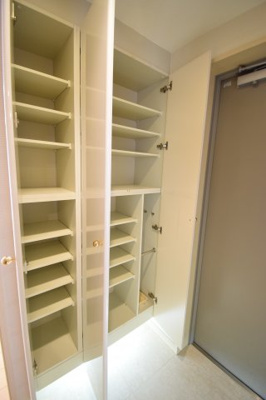 【収納】 | ワコーレ新神戸カデンツァ | シューズボックス