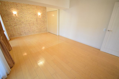 【洋室】 | ワコーレ新神戸カデンツァ