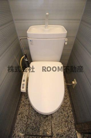 ラ・フェンテのトイレ|ゆったりとした空間のトイレです