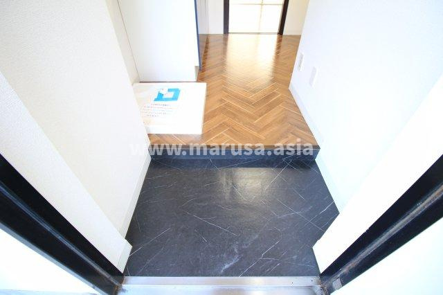 アモント中村の玄関