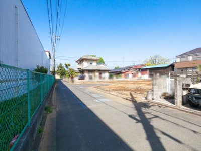 【前面道路含む現地写真】 | 残堀2期 | 南側約4ｍ～5ｍ公道・私道(法42条1項5号道路)