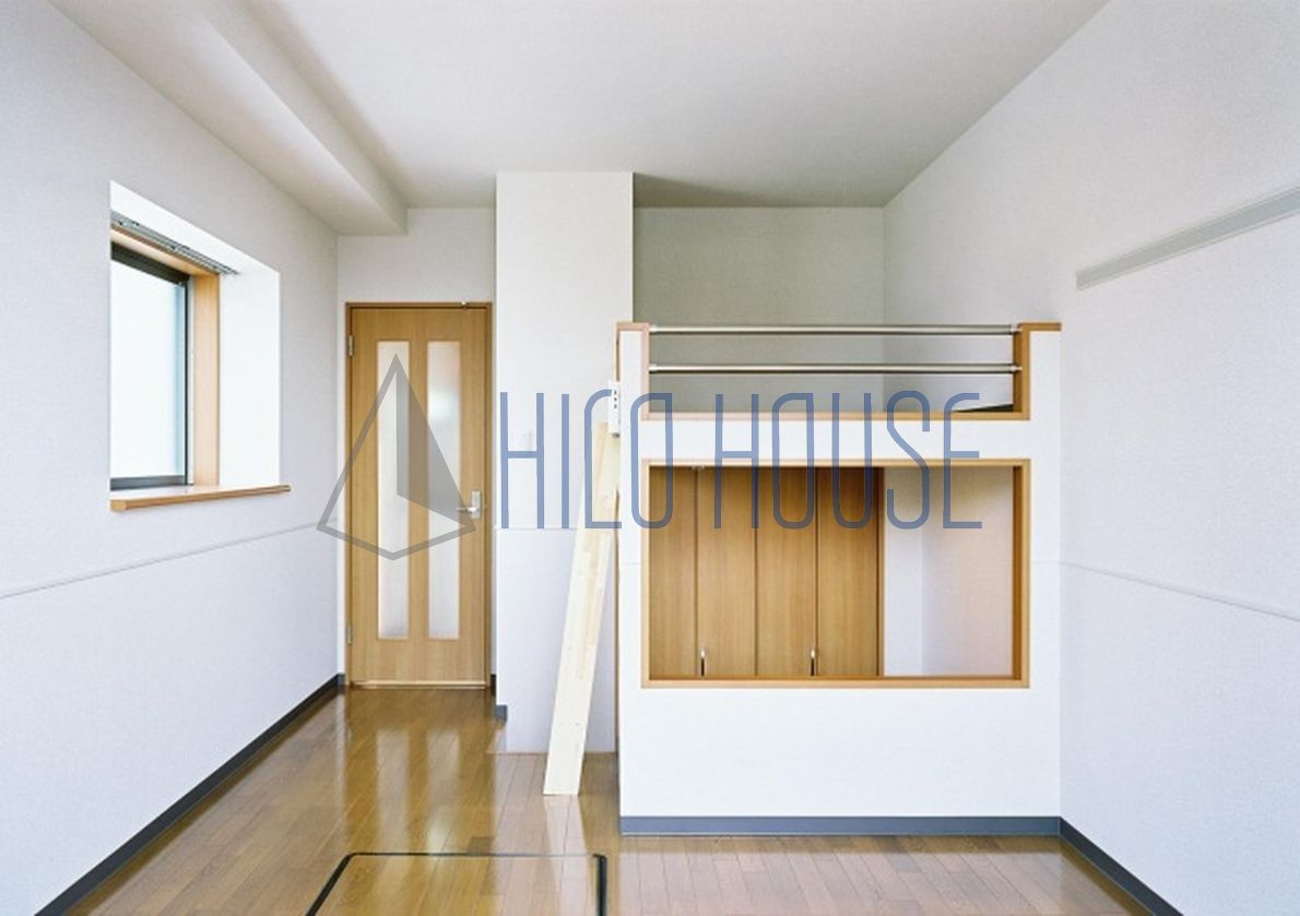 ルネスプレミールの居間・リビング