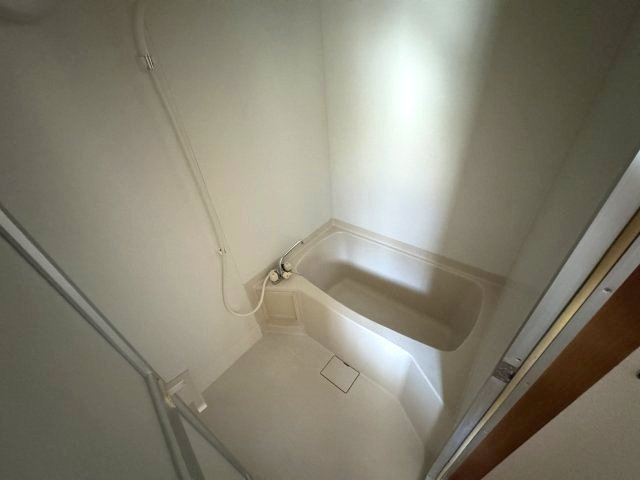 ヴィレッヂ七栄の浴室