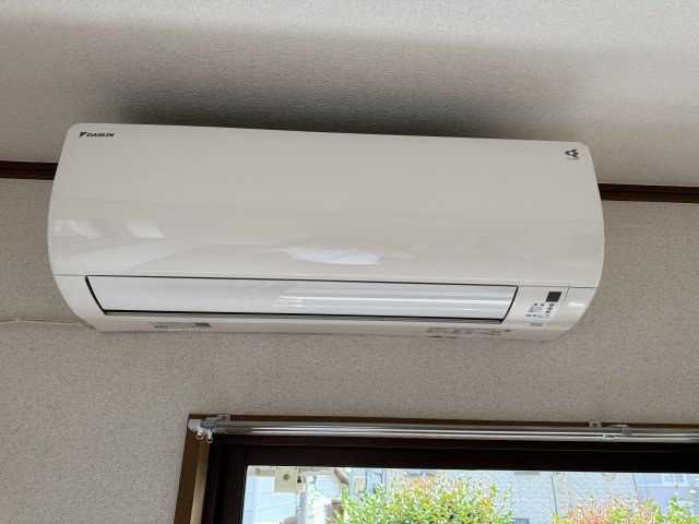 ヴィレッヂ七栄の設備|エアコン