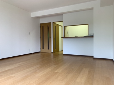 【居間・リビング】 | 五反山ヒルズ