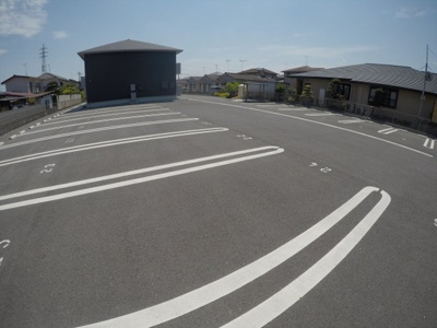 【駐車場】 | レガーミ中央