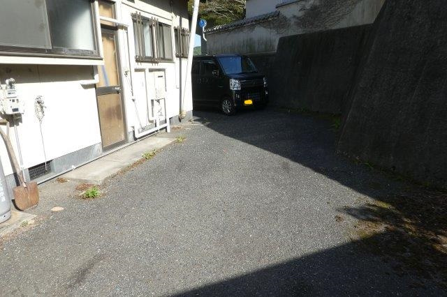 倉敷市粒江の一戸建ての駐車場