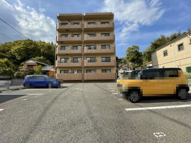 マリベールエスト