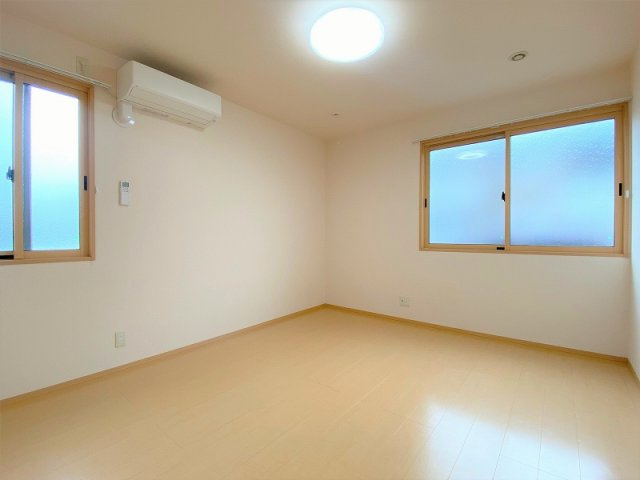 リビングタウン飯岡新田Ⅰの寝室