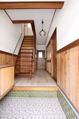 【玄関】 | 堺市東区高松401-10