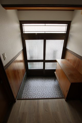 【玄関】 | 堺市東区高松401-10