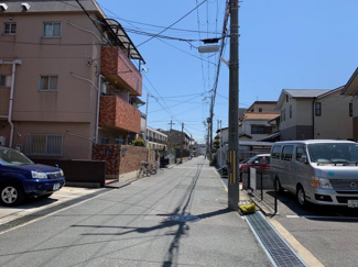 【前面道路含む現地写真】