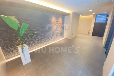 【エントランス】 | ラムール南堀江 | 清潔なエントランスです