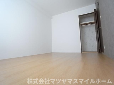 【寝室】 | ヴィアサクラ