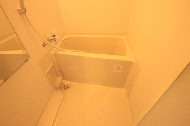 M'プラザ小阪駅前　(近大　一人暮らし)の浴室