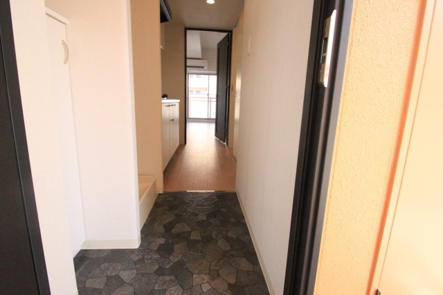 M'プラザ小阪駅前　(近大　一人暮らし)の玄関