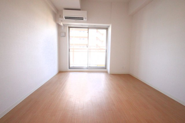 M'プラザ小阪駅前　(近大　一人暮らし)の洋室