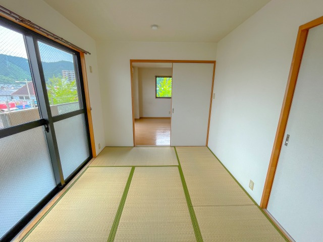 サンコート高見の和室|明るい和室です