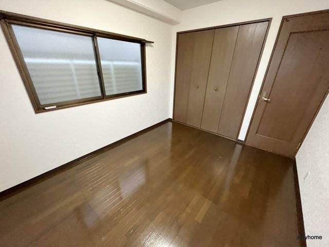 デュランタ豊津　仲介手数料無料の居間・リビング