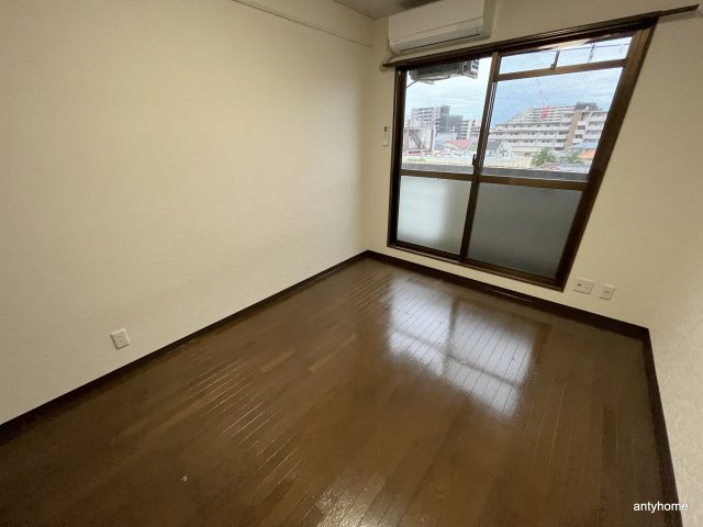 デュランタ豊津　仲介手数料無料の寝室