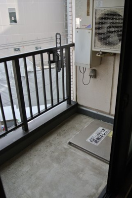 【バルコニー】 | サンライズビル | サンライズビル