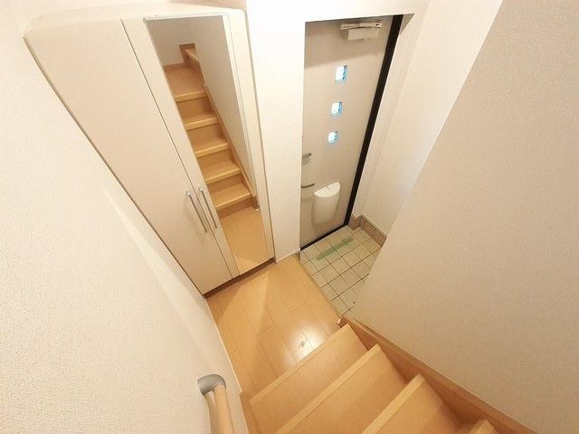サンリット王禅の玄関