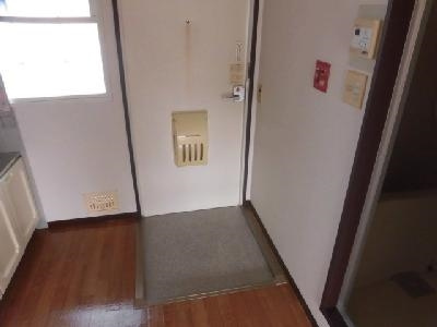 サンシティM（サンシティエム）の玄関