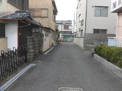 サンシティM（サンシティエム）の周辺|前面道路