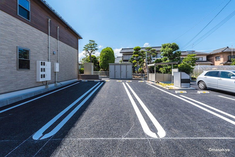 エルンテ東沖の駐車場|駐車場