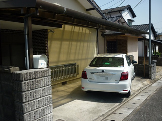 【駐車場】