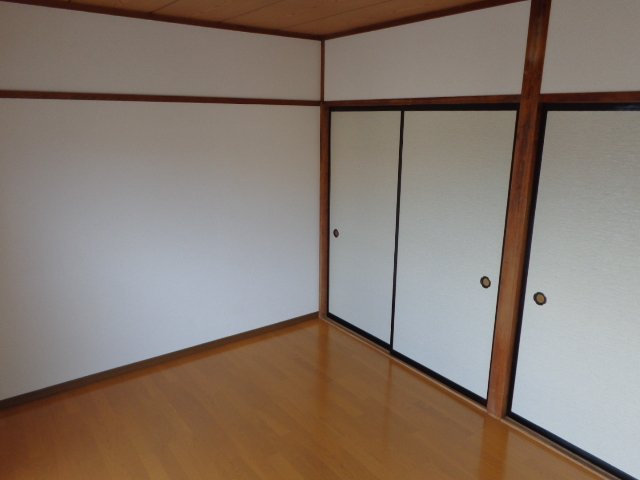 カクサン第2コーポの洋室