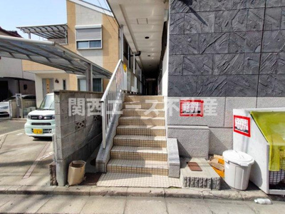【エントランス】 | メゾン大和枚岡（メゾンダイワヒラオカ）