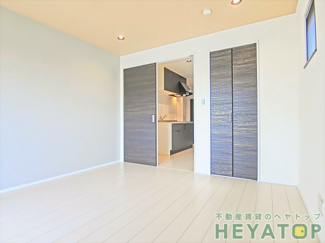 【居間・リビング】 | 洋室６.９帖