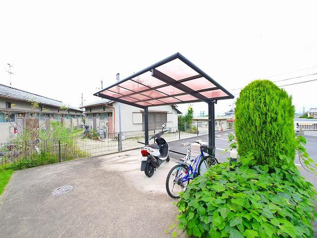 サンハイム櫟本のその他共用部分|自転車置き場