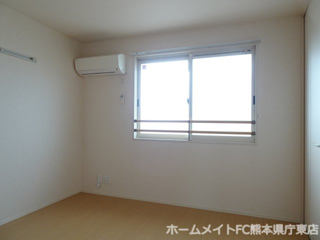 上益城郡益城町大字広崎のアパートの洋室