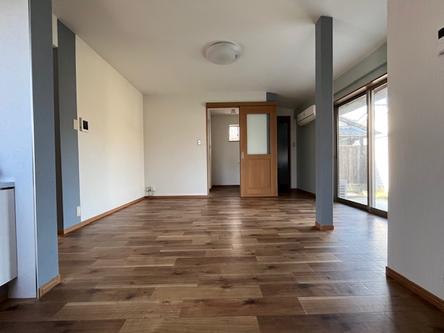 富田林本町戸建賃貸の居間・リビング