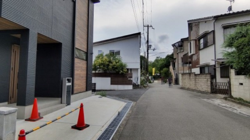 坊島１丁目新築戸建の前面道路含む現地写真