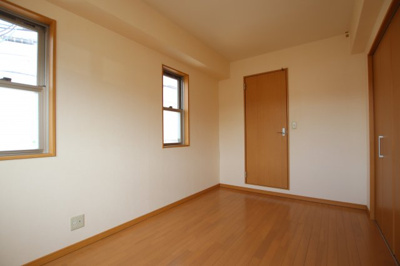 【寝室】 | グリーンスクエア