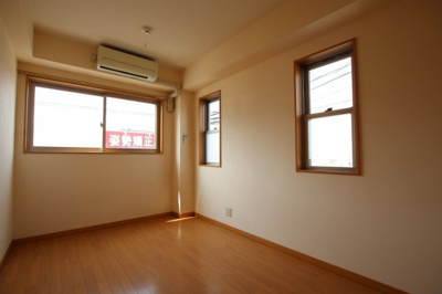 【寝室】 | グリーンスクエア