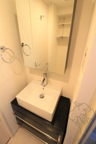 SEST新大阪の独立洗面台