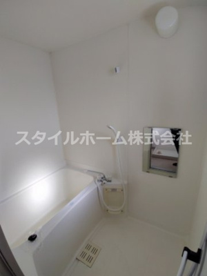 【浴室】 | エスポワールフジD | きれいなお風呂です