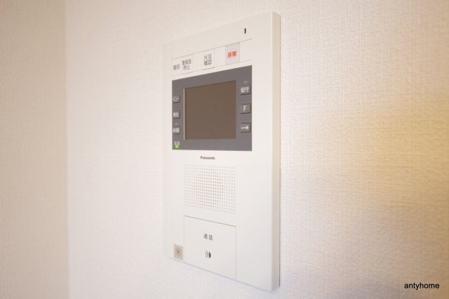 コンフォリア江坂　仲介手数料無料のセキュリティ