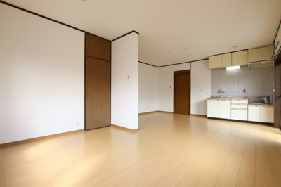 【居間・リビング】 | メゾン津々山台