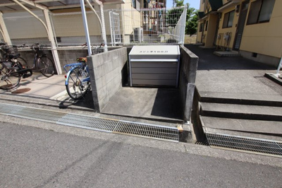 【その他共用部分】 | メゾン津々山台 | 敷地内ゴミ捨場