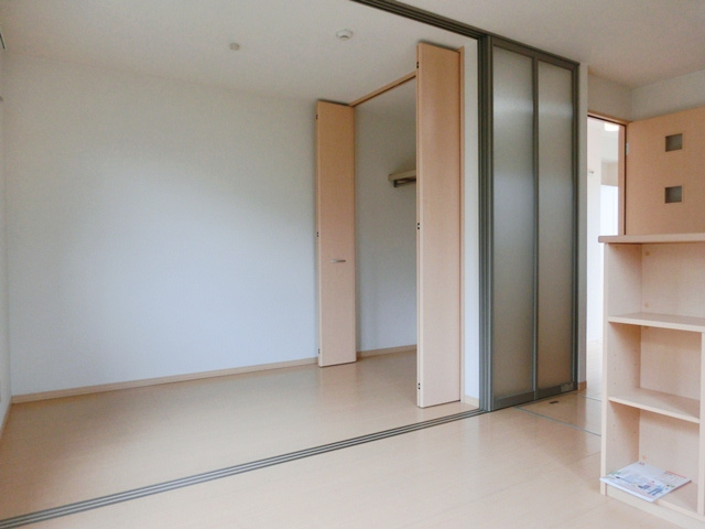 シャルマン・フローラ【キャッシュバック対象物件】の洋室