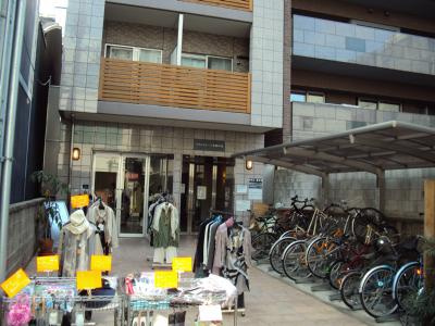 グランステージ京都四条の外観