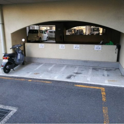 【駐車場】 | 友井グレイス