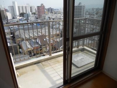 ウインドベル二条駅のバルコニー